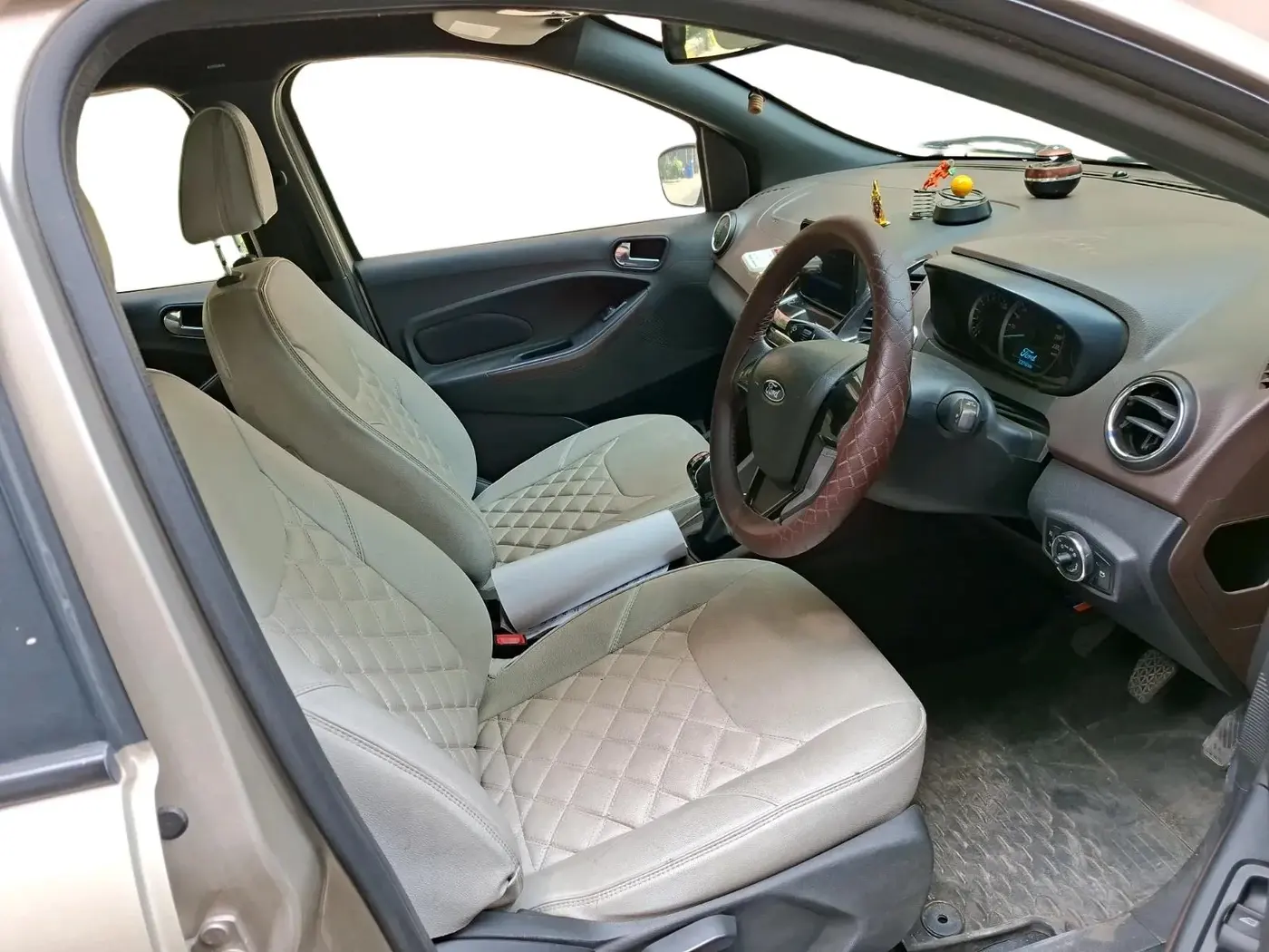2019 Ford FREESTYLE TITANIUM PLUS 1.2 PETROL, Petrol, Manual, 23,598 km, interior