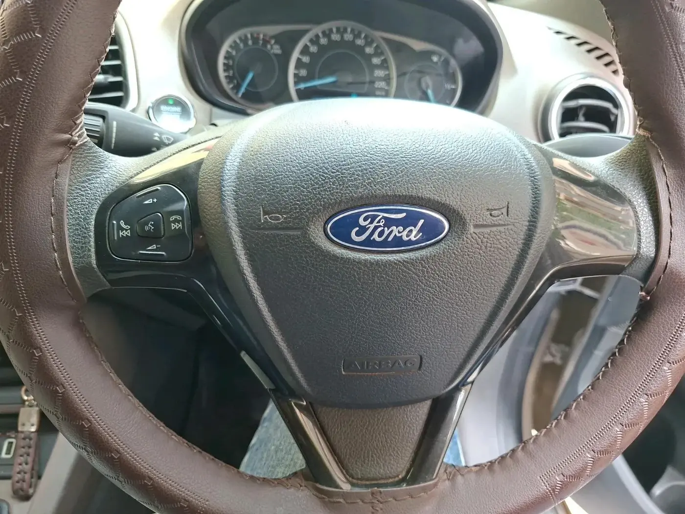 2019 Ford FREESTYLE TITANIUM PLUS 1.2 PETROL, Petrol, Manual, 23,598 km, interior