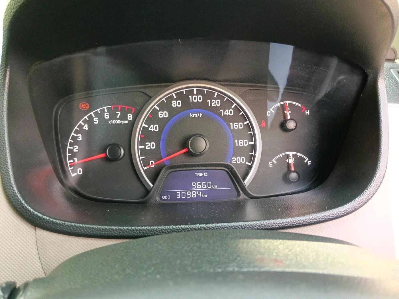 2019 Hyundai Grand i10 MAGNA 1.2 KAPPA VTVT, Petrol, Manual, 30,984 km, interior