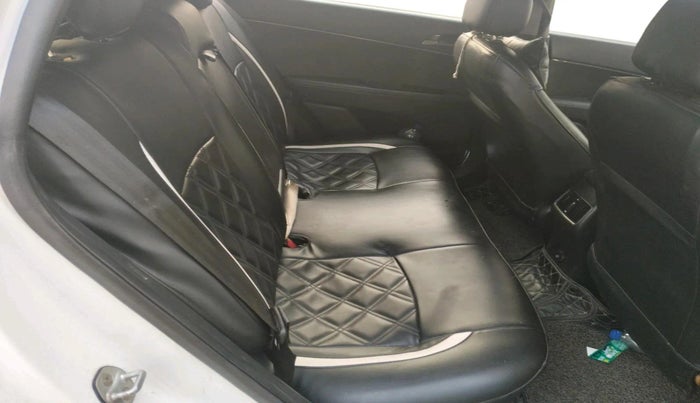 2016 Hyundai Creta SX (O) 1.6 DIESEL, Diesel, Manual, 84,544 km, interior