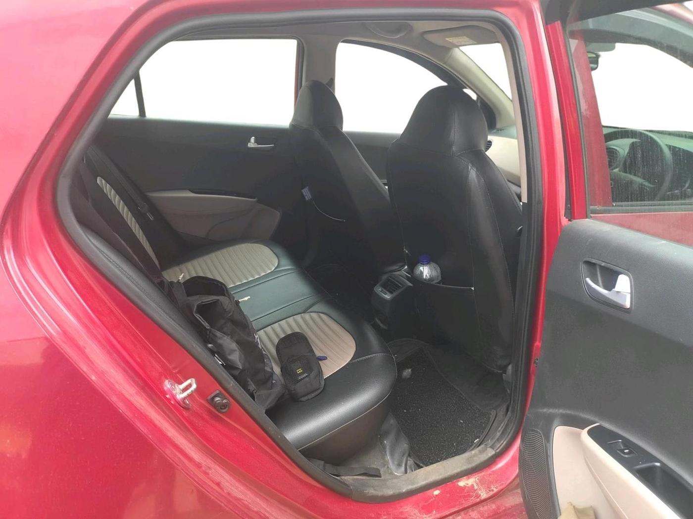 2019 Hyundai Grand i10 SPORTZ 1.2 KAPPA VTVT, Petrol, Manual, 61,365 km, interior