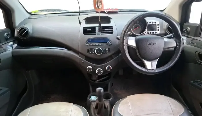 2011 Chevrolet Beat LT PETROL, Petrol, Manual, 1 km, interior