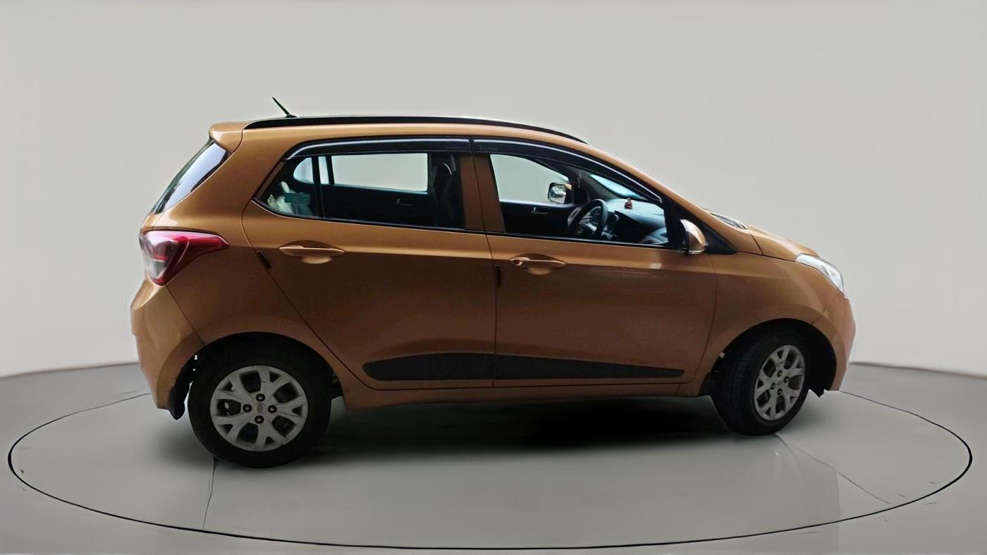 2015 Hyundai Grand i10 SPORTZ 1.2 KAPPA VTVT, Petrol, Manual, 77,200 km, exterior