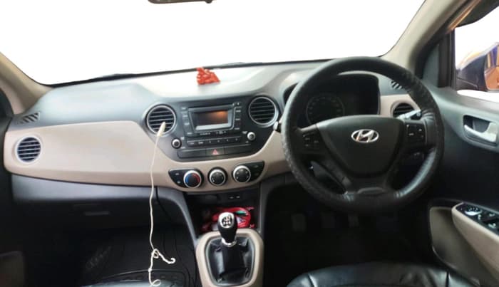 2015 Hyundai Grand i10 SPORTZ 1.2 KAPPA VTVT, Petrol, Manual, 77,200 km, interior