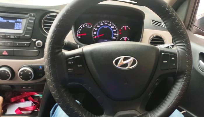 2015 Hyundai Grand i10 SPORTZ 1.2 KAPPA VTVT, Petrol, Manual, 77,200 km, interior