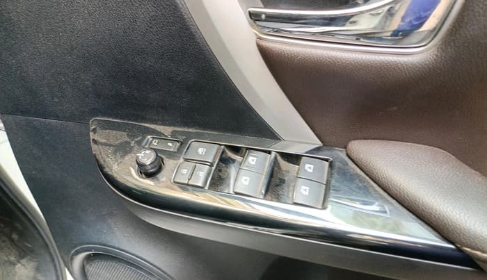 2017 Toyota Fortuner 2.8 4X2 MT, Diesel, Manual, 23,923 km, interior