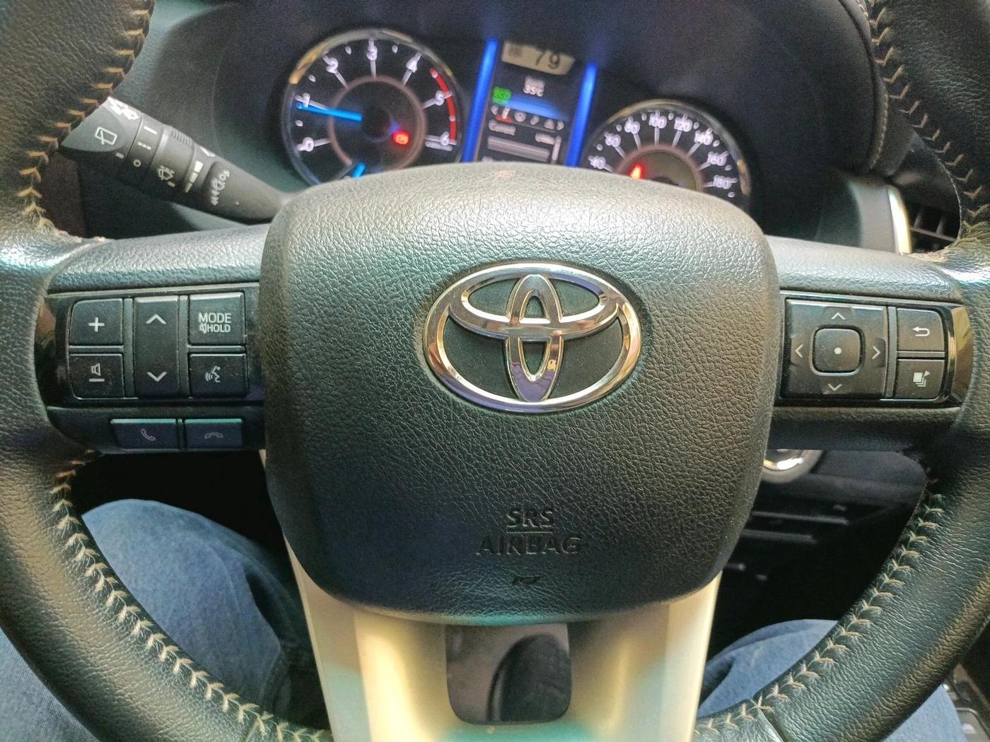 2017 Toyota Fortuner 2.8 4X2 MT, Diesel, Manual, 23,923 km, interior