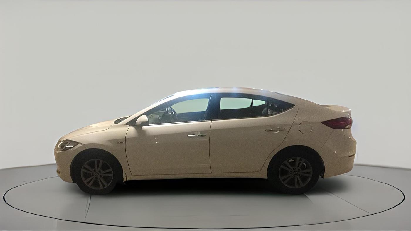 2016 Hyundai New Elantra 1.6 SX (O) AT DIESEL, Diesel, Automatic, 95,521 km, exterior