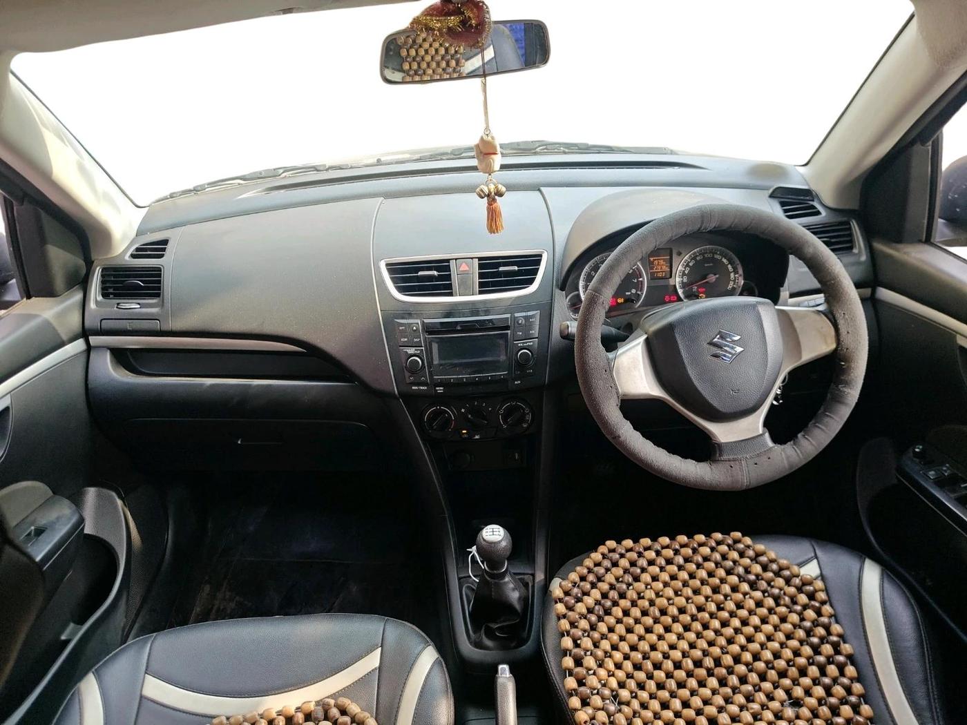 2015 Maruti Swift VXI, Petrol, Manual, 27,978 km, interior
