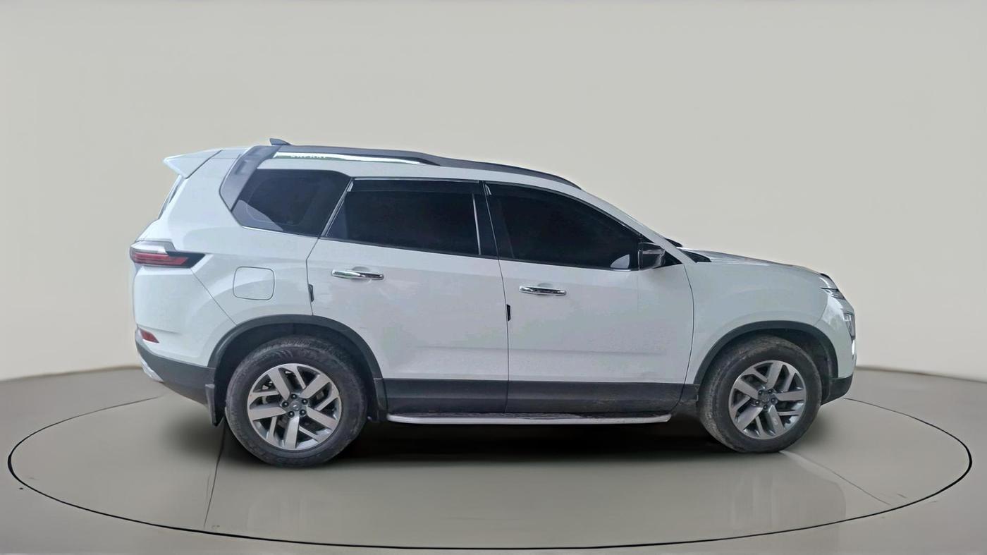 2021 Tata Safari XZ PLUS, Diesel, Manual, 1,25,132 km, exterior