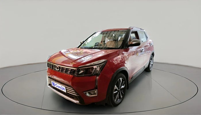2020 Mahindra XUV300 W8 (O) 1.2 PETROL, Petrol, Manual, 56,642 km, exterior