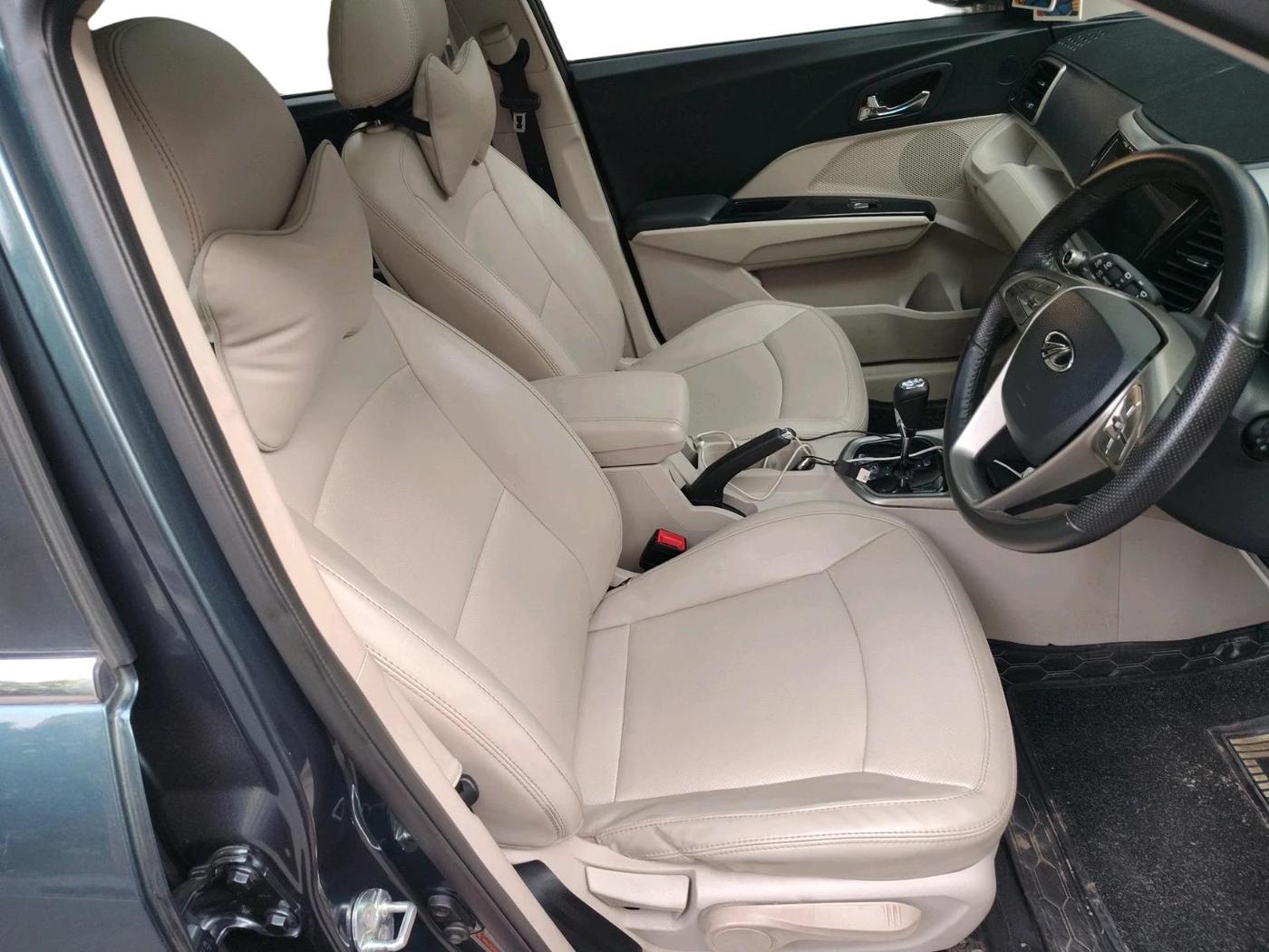 2021 Mahindra XUV300 W8 1.5 DIESEL AMT, Diesel, Automatic, 84,923 km, interior