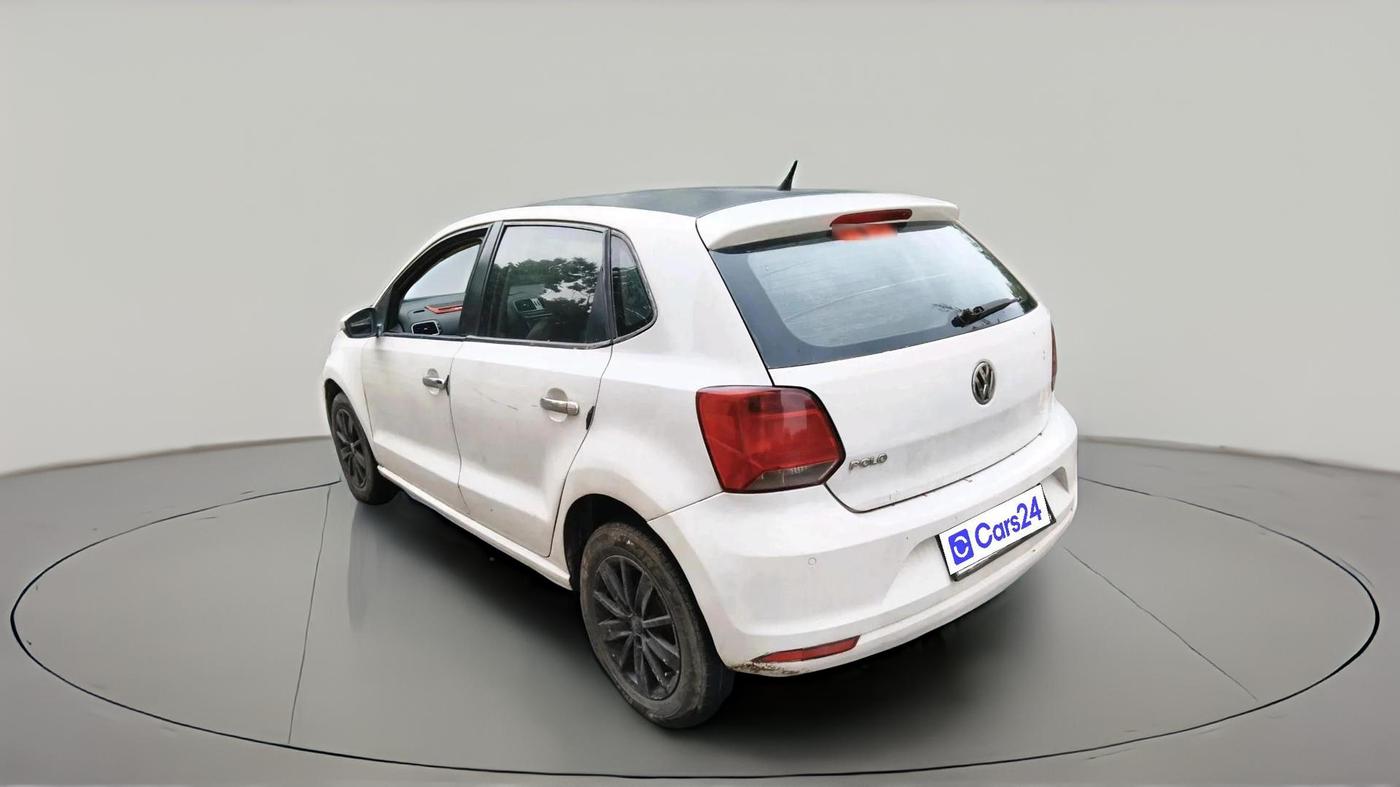 2016 Volkswagen Polo HIGHLINE1.2L, Petrol, Manual, 52,324 km, exterior