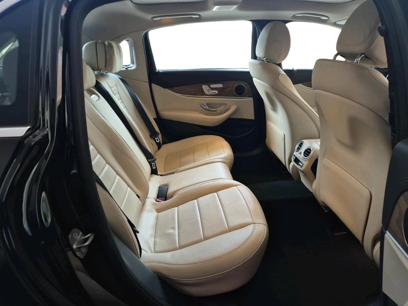2018 Mercedes Benz E Class E 220 CDI AVANTGARDE, Diesel, Automatic, 40,156 km, interior
