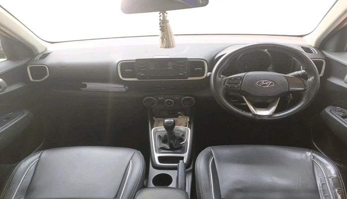 2022 Hyundai VENUE S 1.2, Petrol, Manual, 39,006 km, interior