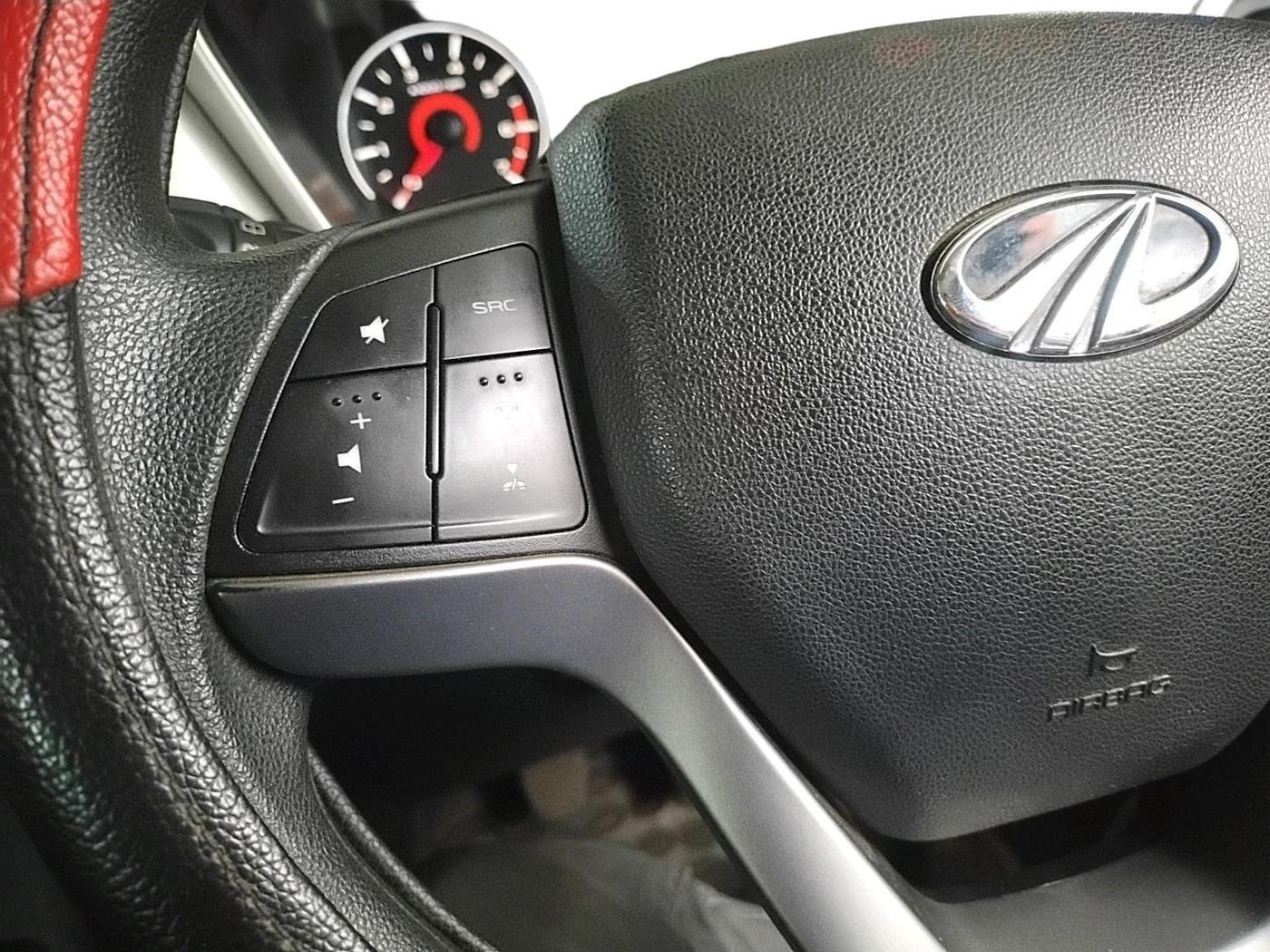 2017 Mahindra KUV 100 NXT K6+ P 6 STR, Petrol, Manual, 23,324 km, interior