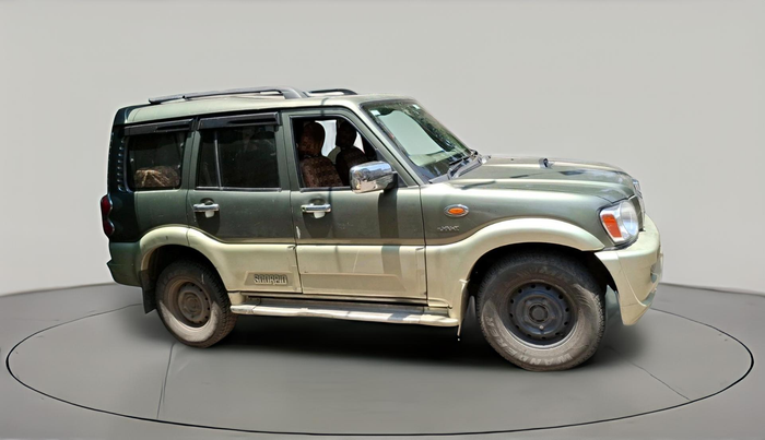 2011 Mahindra Scorpio SLE, Diesel, Manual, 13,489 km, exterior
