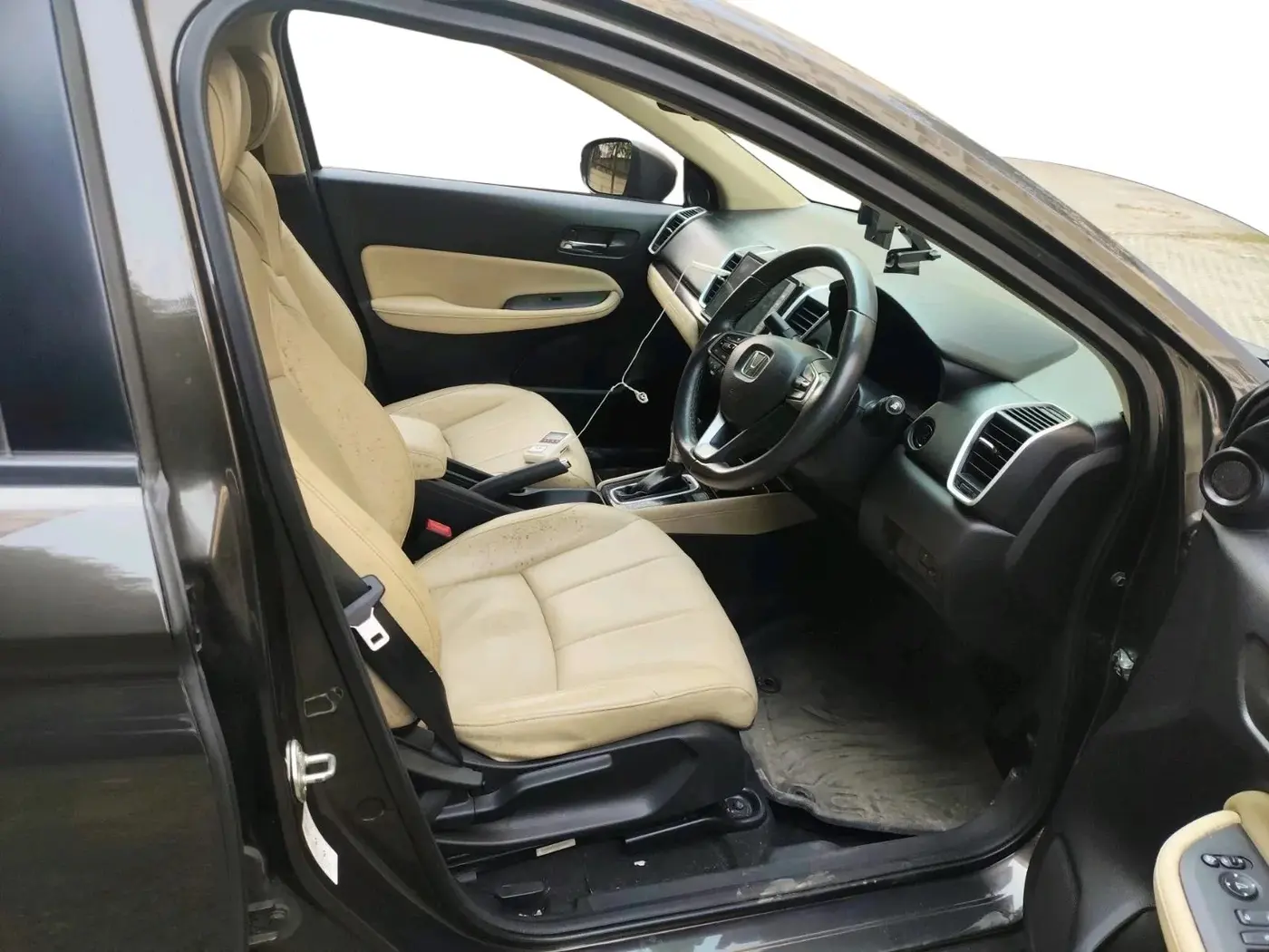 2021 Honda City 1.5L I-VTEC ZX CVT, Petrol, Automatic, 10,900 km, interior