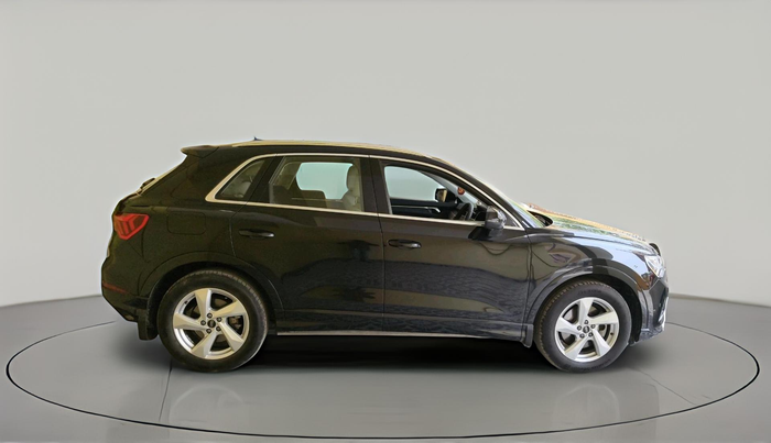 2024 Audi Q3 40 TFSI Technology, Petrol, Automatic, 13,850 km, exterior