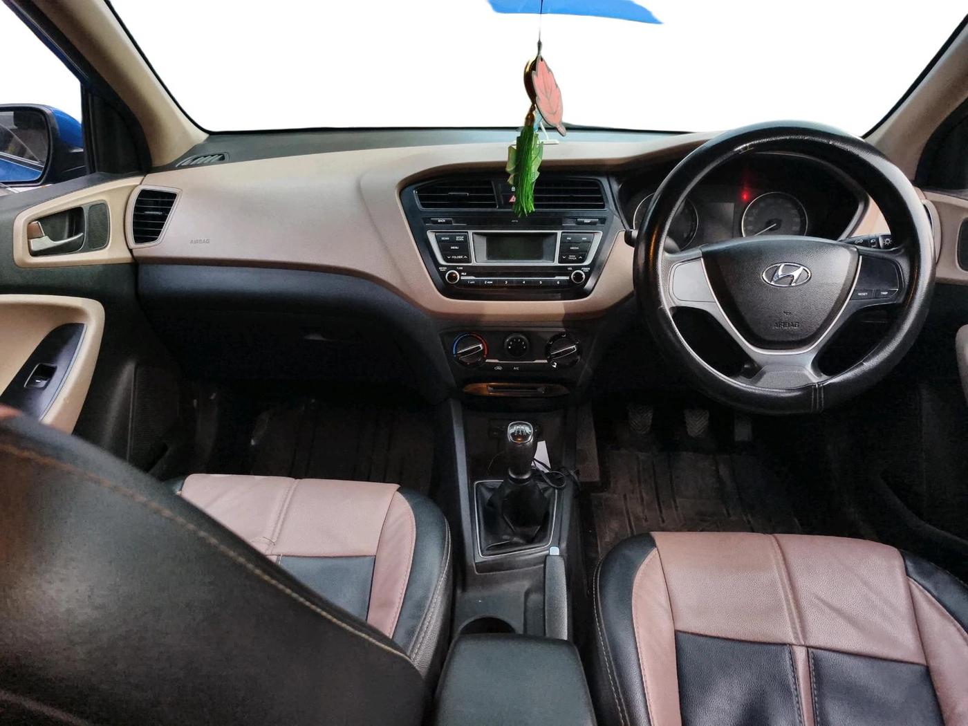 2017 Hyundai Elite i20 MAGNA EXECUTIVE 1.2, Petrol, Manual, 39,732 km, interior