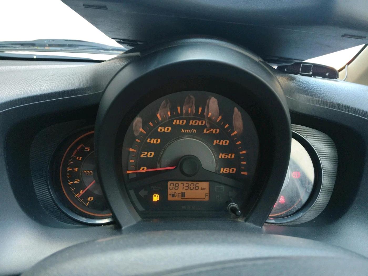 2014 Honda Amaze 1.5L I-DTEC S, Diesel, Manual, 87,306 km, interior