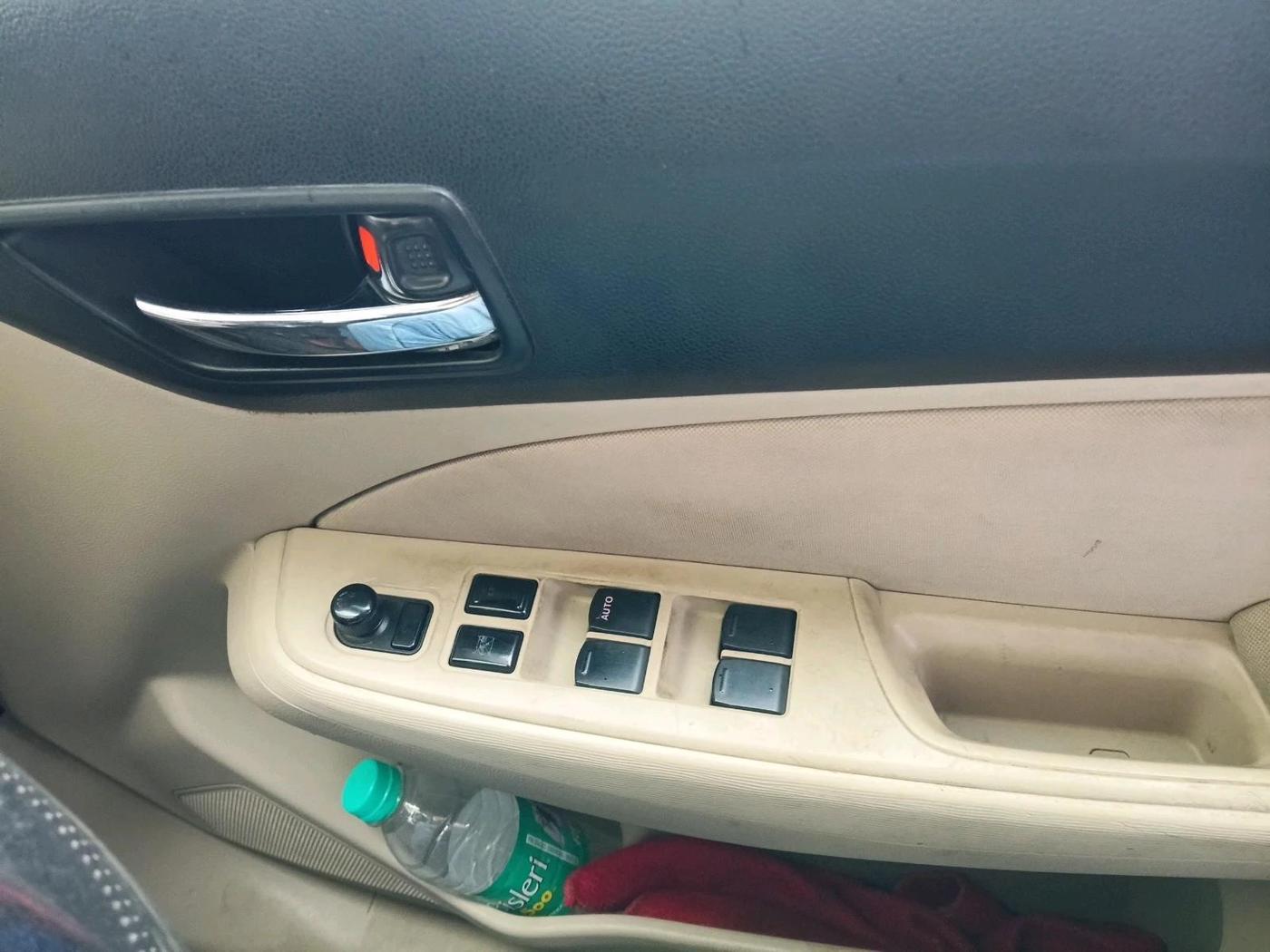 2021 Maruti Dzire VXI, Petrol, Manual, 1,01,354 km, interior