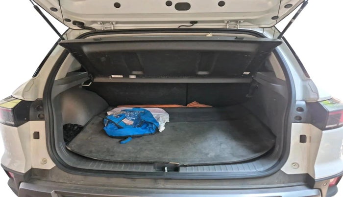 2024 Hyundai Creta SX TECH 1.5 PETROL, Petrol, Manual, 29,811 km, exterior