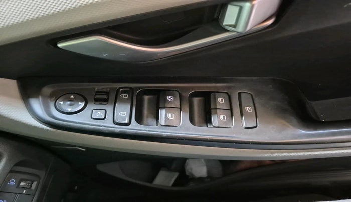 2024 Hyundai Creta SX TECH 1.5 PETROL, Petrol, Manual, 29,811 km, interior