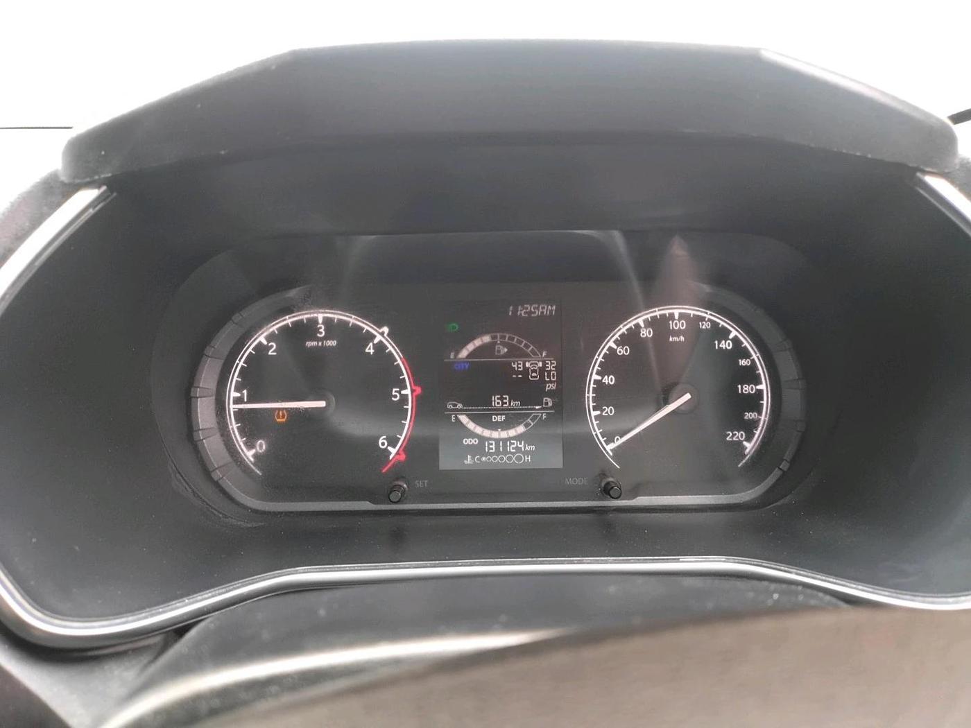 2021 Tata Safari XT PLUS, Diesel, Manual, 1,31,124 km, interior