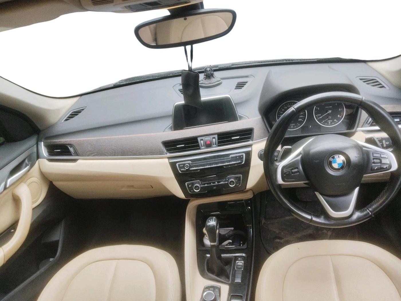 2017 BMW X1 sDrive 20d x Line, Diesel, Automatic, 95,017 km, interior