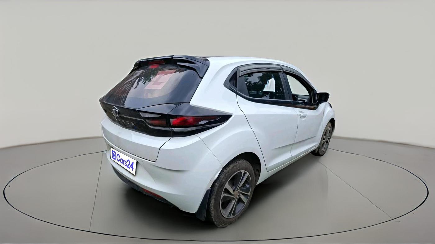 2021 Tata ALTROZ XT DIESEL, Diesel, Manual, 54,676 km, exterior