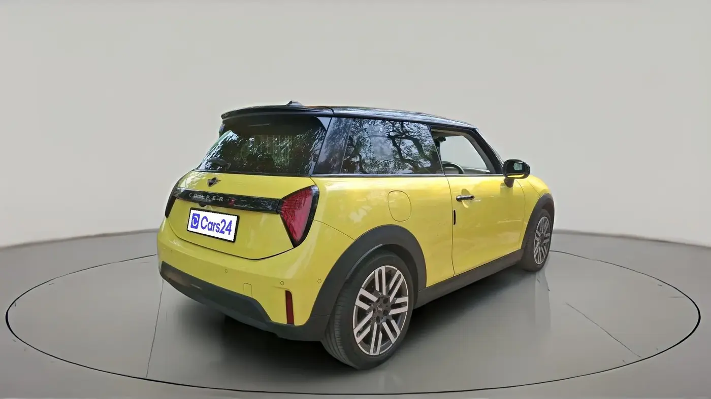 2024 Mini Cooper 2.0 Cooper S, Petrol, Automatic, 2,054 km, exterior
