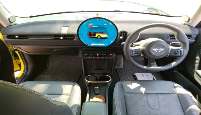 2024 Mini Cooper 2.0 Cooper S, Petrol, Automatic, 2,054 km, interior