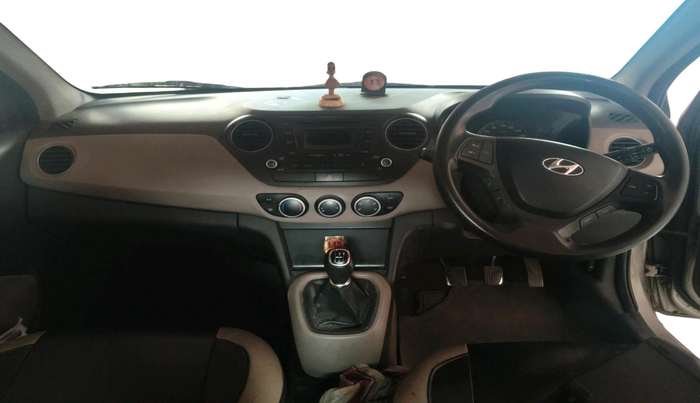2014 Hyundai Xcent S (O) 1.2, Petrol, Manual, 80,500 km, interior
