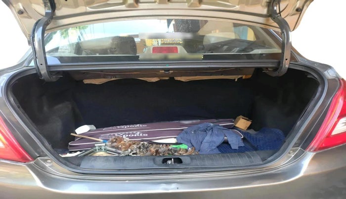 2017 Maruti Swift Dzire VXI, Petrol, Manual, 60,216 km, exterior