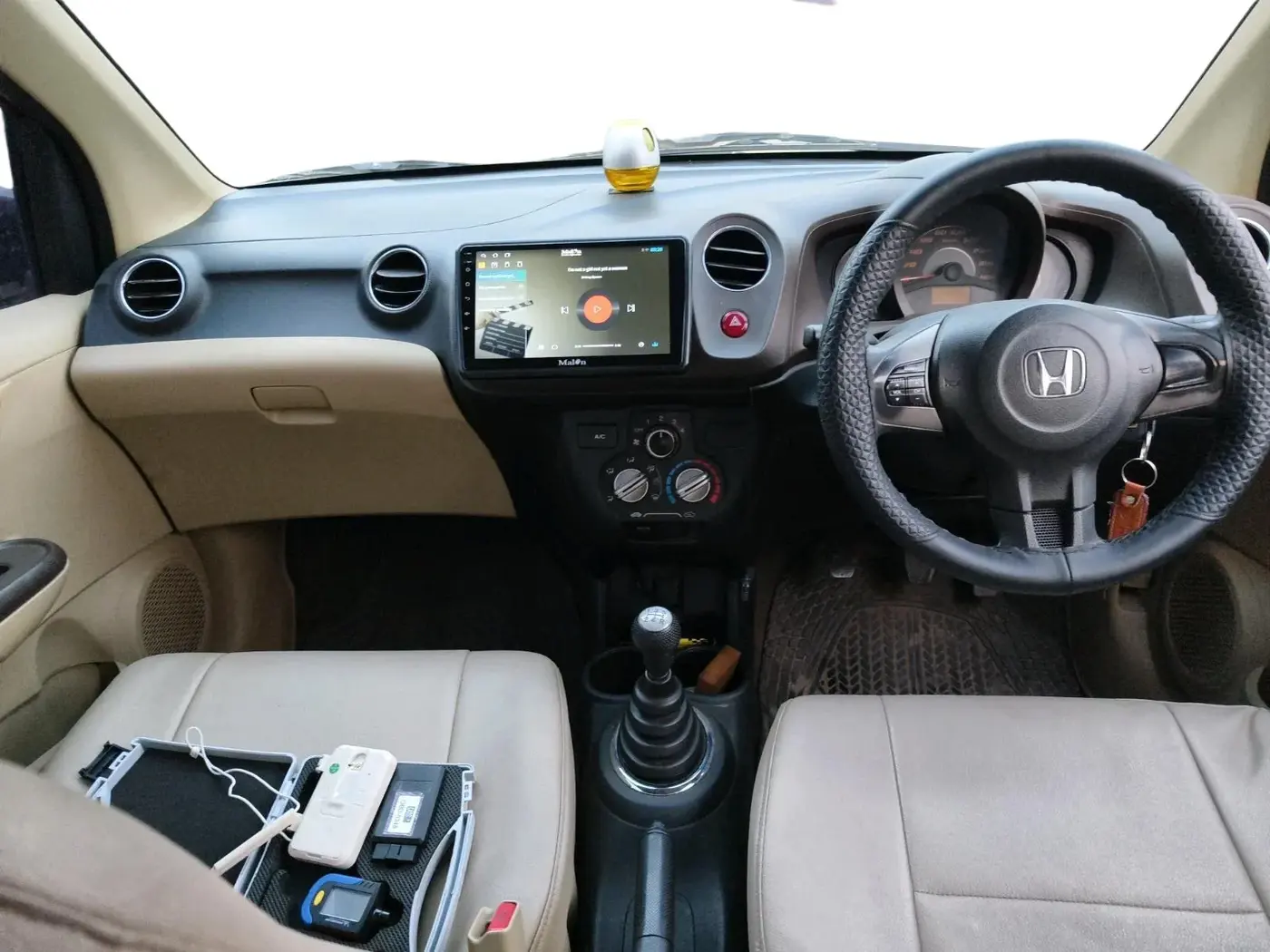 2013 Honda Amaze 1.2L I-VTEC S, Petrol, Manual, 73,365 km, interior