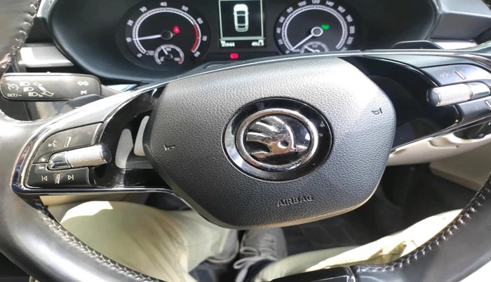 2022 Skoda SLAVIA AMBITION 1.0L TSI AT, Petrol, Automatic, 35,944 km, interior