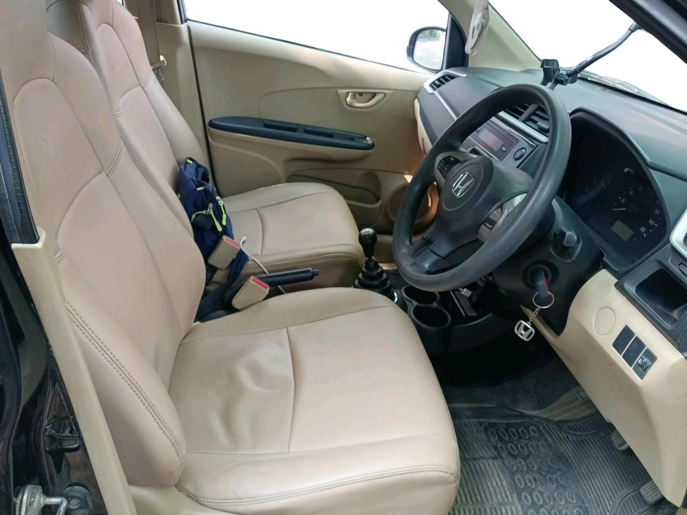 2017 Honda Amaze 1.5L I-DTEC S, Diesel, Manual, 96,608 km, interior