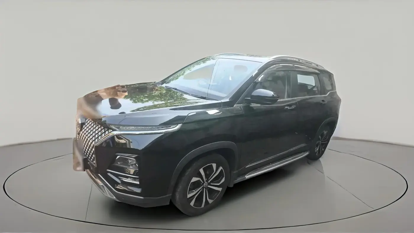 2024 MG HECTOR PLUS SHARP PRO 1.5 PETROL TURBO CVT 7 STR, Petrol, Automatic, 11,978 km, exterior