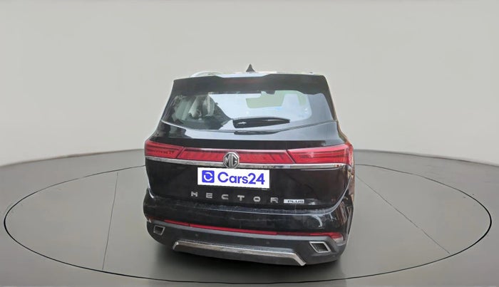 2024 MG HECTOR PLUS SHARP PRO 1.5 PETROL TURBO CVT 7 STR, Petrol, Automatic, 11,978 km, exterior