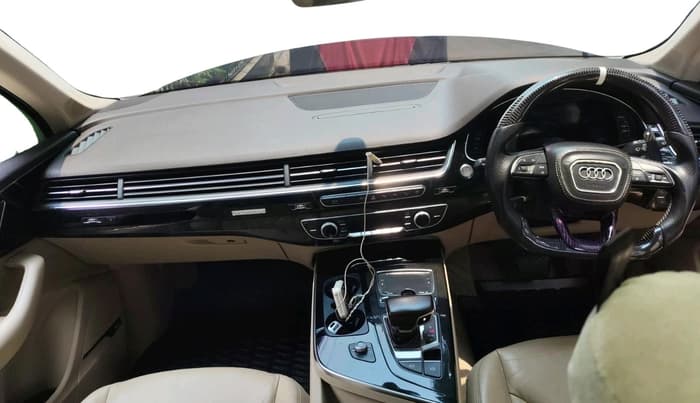 2019 Audi Q7 45 TDI QUATTRO PREMIUM PLUS, Diesel, Automatic, 88,693 km, interior