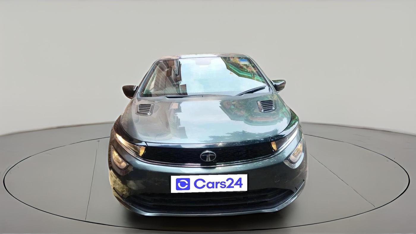 2024 Tata ALTROZ XZ + SUNROOF, Petrol, Manual, 14,336 km, exterior