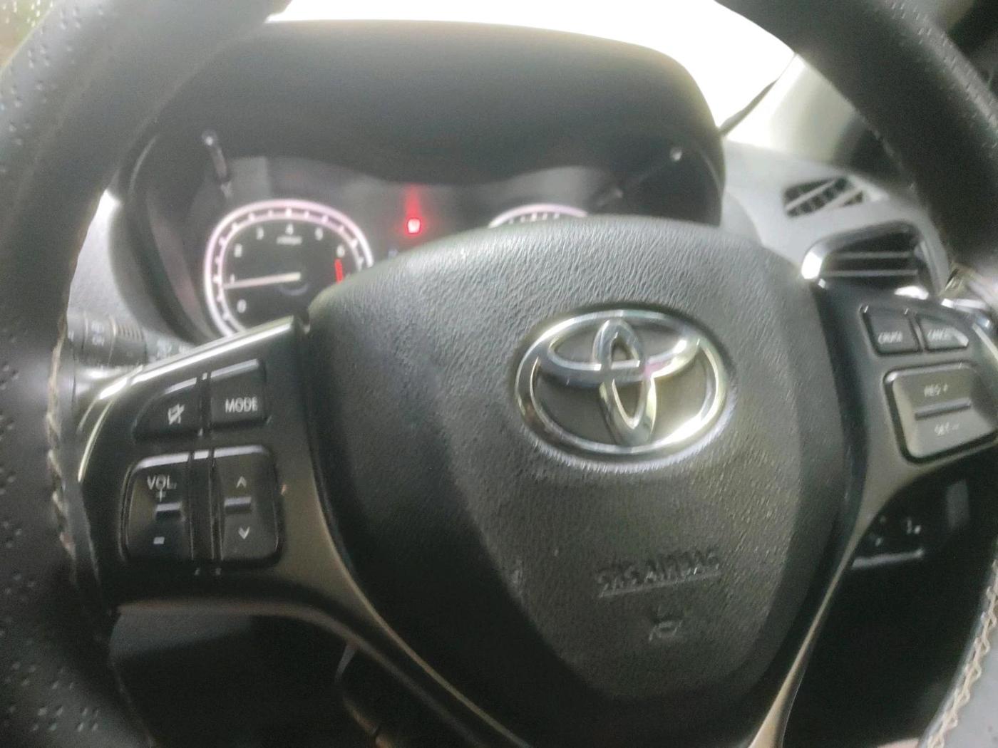 2022 Toyota URBAN CRUISER PREMIUM GRADE MT, Petrol, Manual, 68,972 km, interior