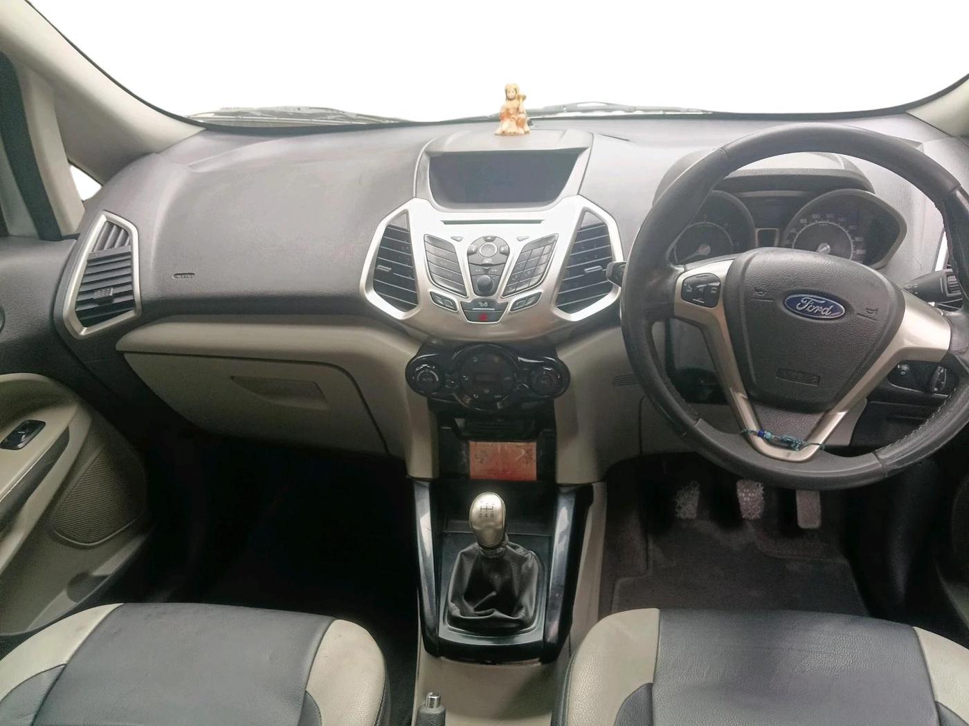 2014 Ford Ecosport TITANIUM 1.5L DIESEL, Diesel, Manual, 1,50,000 km, interior