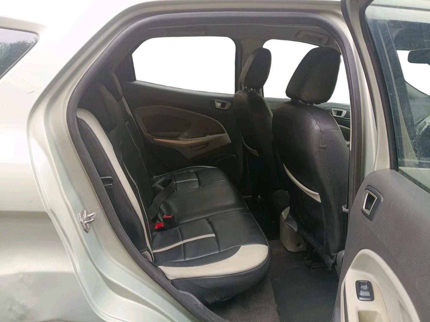 2014 Ford Ecosport TITANIUM 1.5L DIESEL, Diesel, Manual, 1,50,000 km, interior