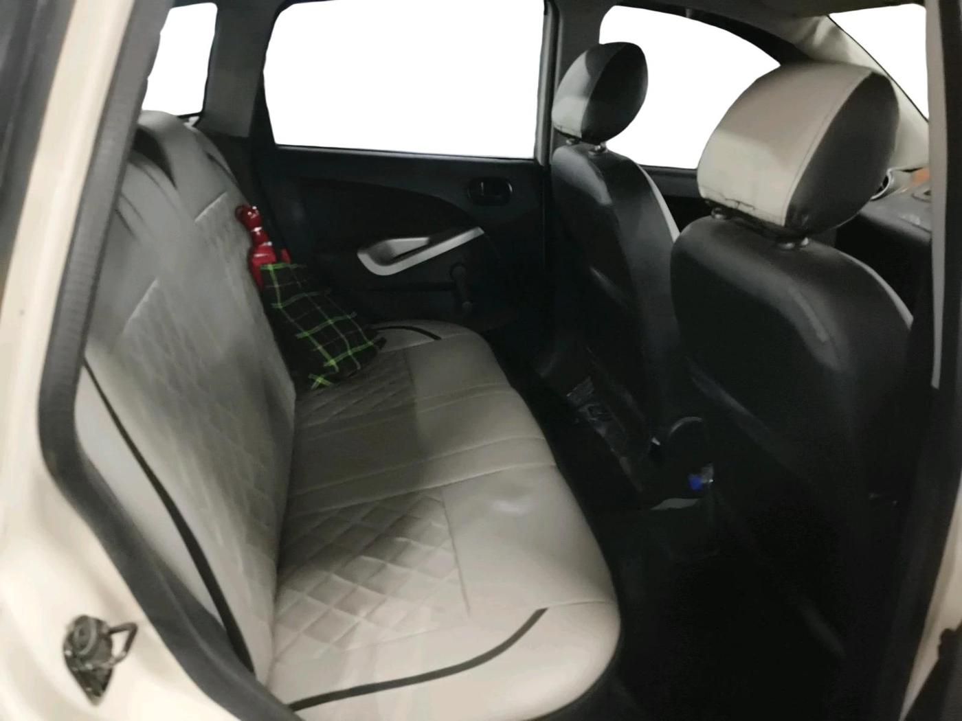 2012 Ford Figo ZXI 1.4 DIESEL, Diesel, Manual, 58,280 km, interior