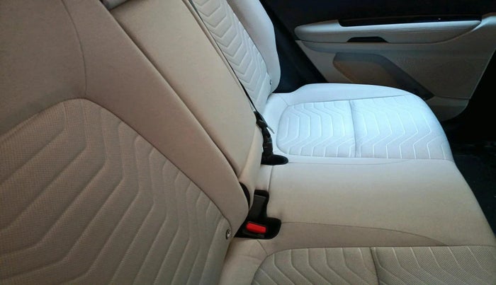 2025 KIA SONET HTK PLUS 1.2 PETROL MT, Petrol, Manual, 4,536 km, interior