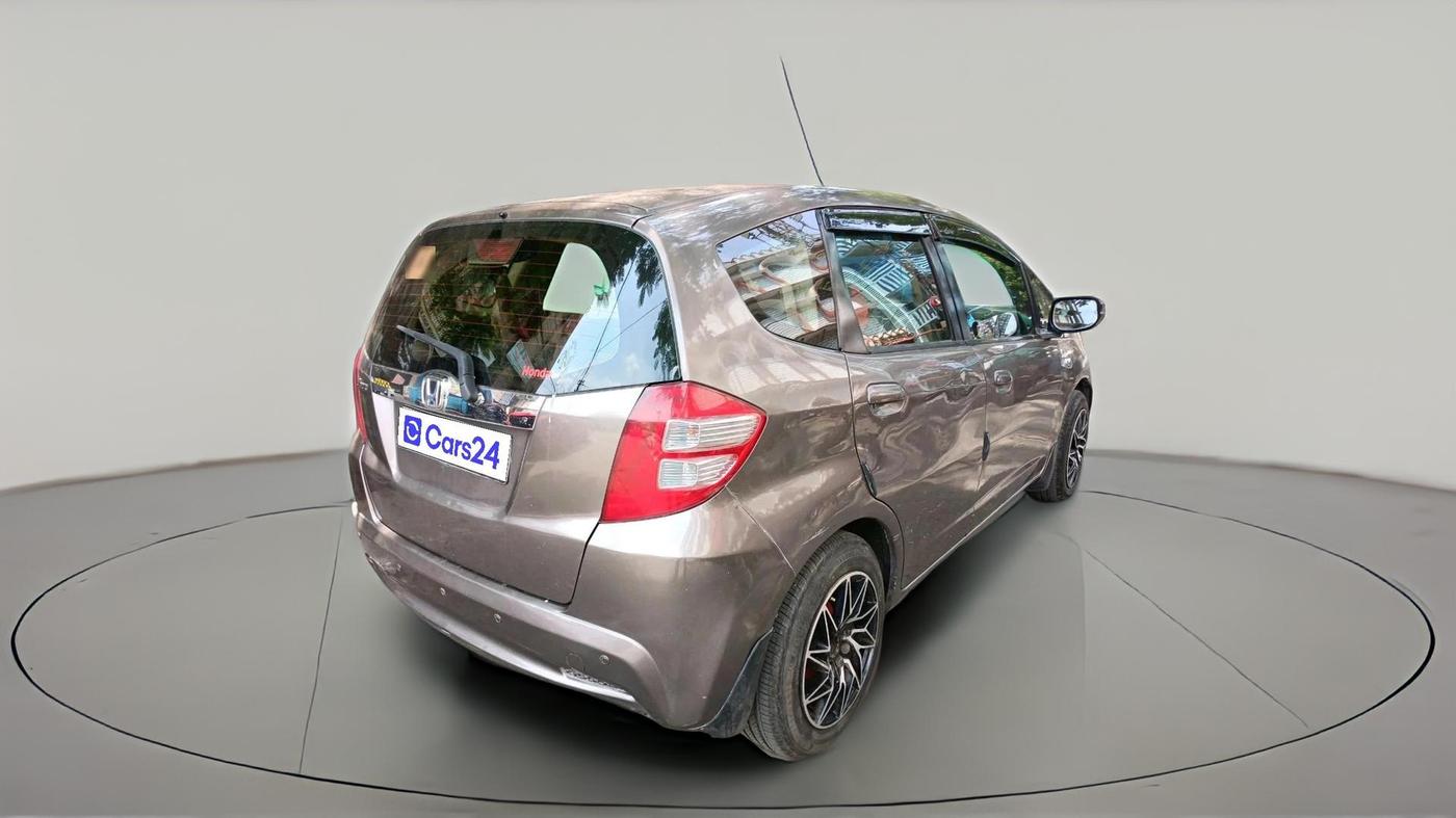 2012 Honda Jazz 1.2 L I-VTEC SELECT, Petrol, Manual, 1,04,882 km, exterior