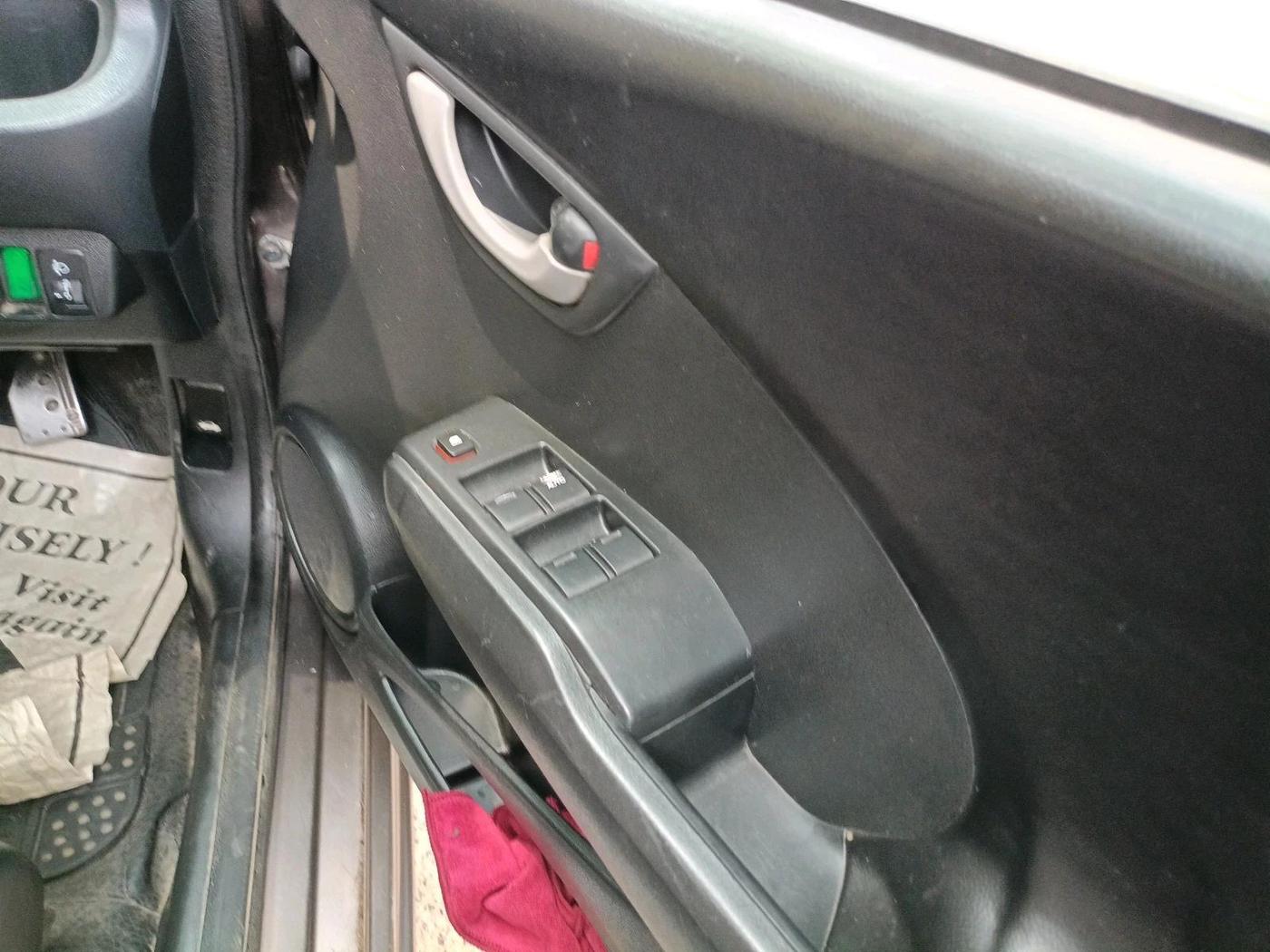 2012 Honda Jazz 1.2 L I-VTEC SELECT, Petrol, Manual, 1,04,882 km, interior