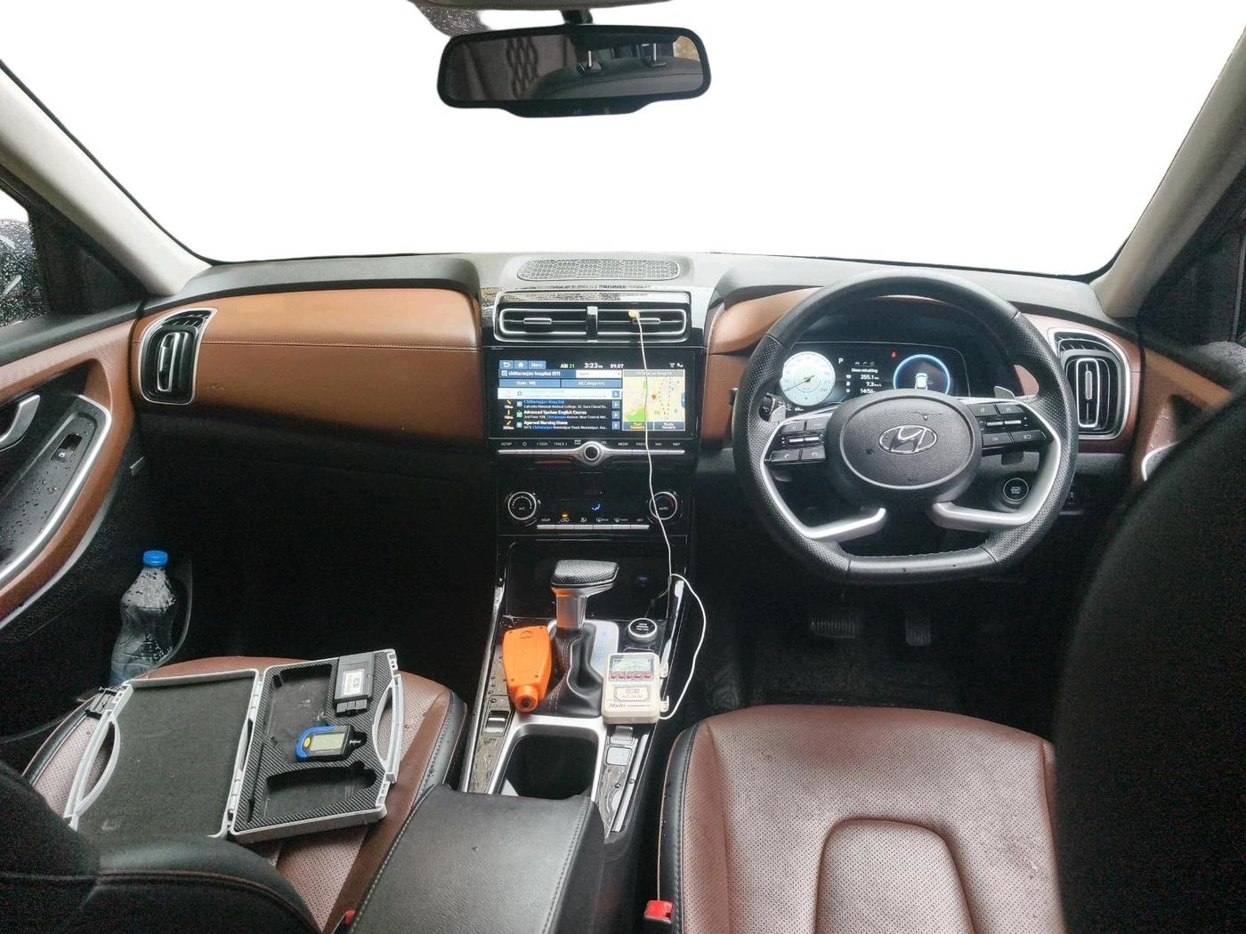 2022 Hyundai ALCAZAR 2.0 SIGNATURE (O) AT 6STR, Petrol, Automatic, 52,630 km, interior